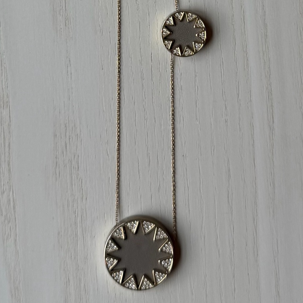 House of Harlow 1960 Double Sunburst Necklace